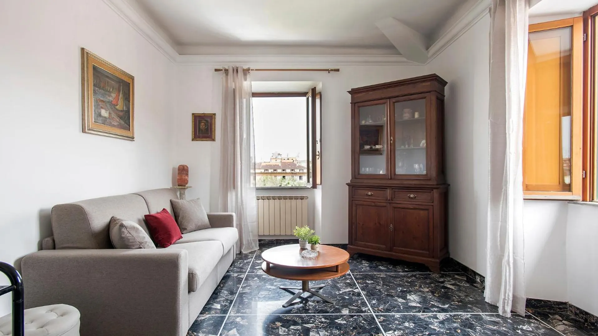 Paramount Penthouse Rome Apartment