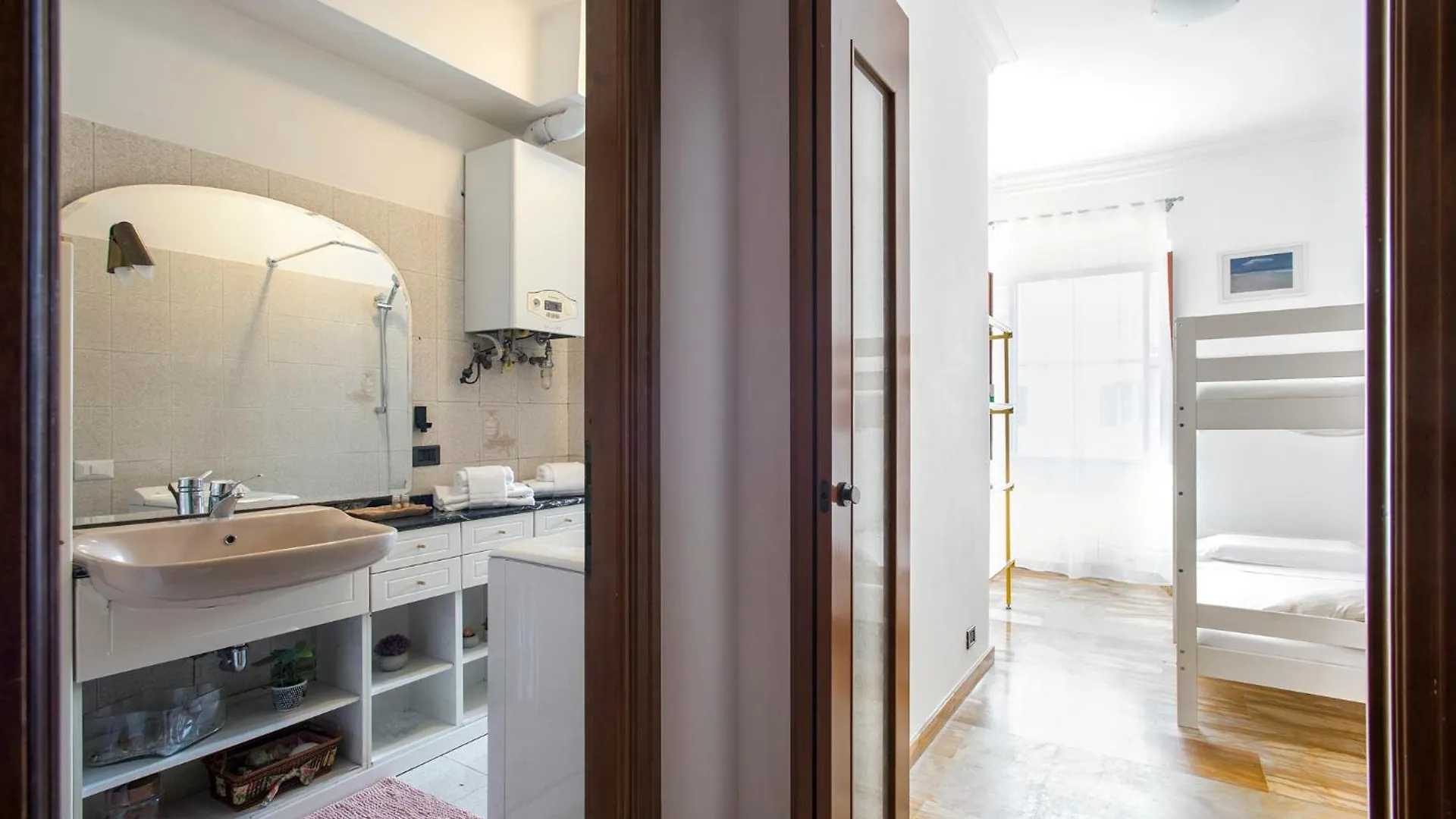 דירה רומא Paramount Penthouse